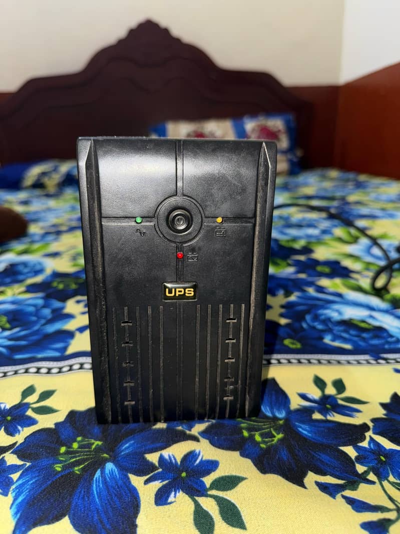 internet router with backup ups 2