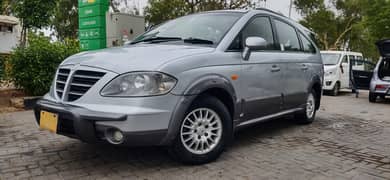 ssangyong stavic full original own engine better than apv,hiace,every