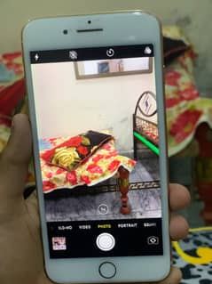 Apple iPhone 8 Plus