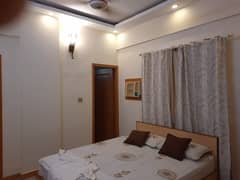 400 Sqyrd Banglow For sale in 13D1 60 feets Road corner