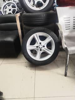 195 / 50  15 Tyres with alloy rims 528