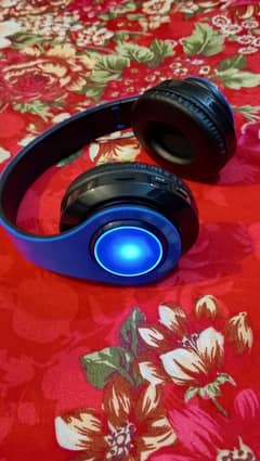 Headphones B39