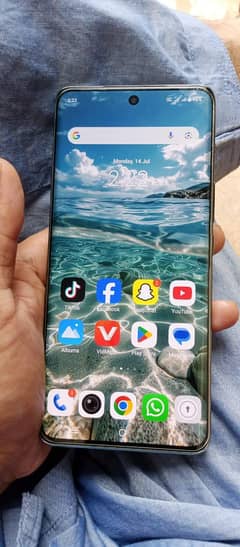 Vivo v40e only sale need money