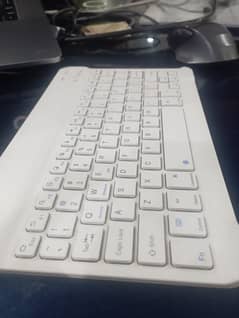 ULTRA SLIM KEYBOARD FOR PC