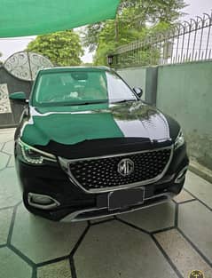 MG HS 2021