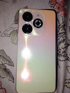 Infinix smart 8+