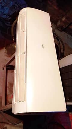 1.5 Ton Hair DC inverter For sale 10/10 condition