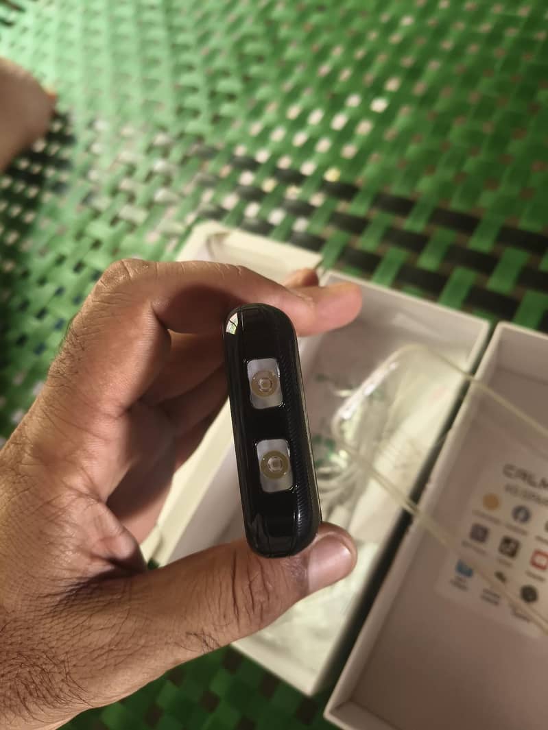 Calme Spark 4G only 2 day use zero condition 3