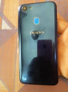 oppo f5 4gb 32gb pta approved urgent sale