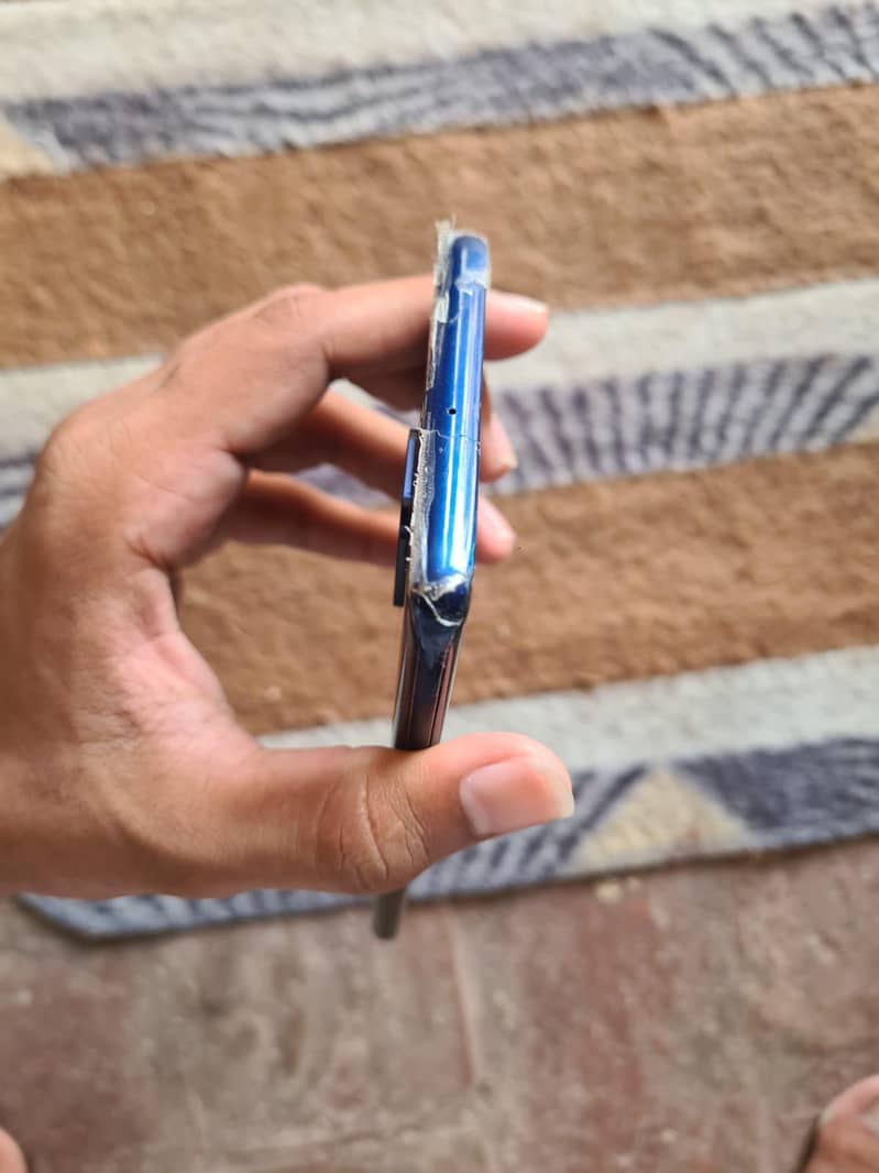 DOCOMO F51A (5G) READ ADD (/EXCHANGE POSSIBLE) 8