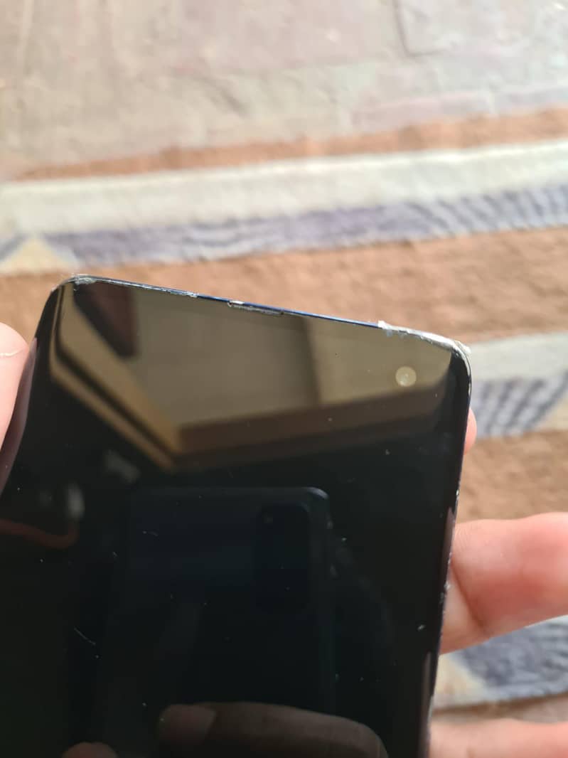 DOCOMO F51A (5G) READ ADD (/EXCHANGE POSSIBLE) 11