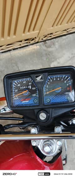Honda 125 Total geniuon new bike ha June ky month  ka ha copy agai ha