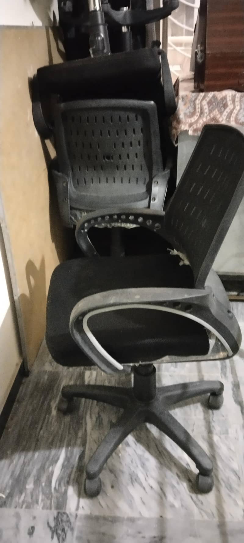 Office Chairs for Computer and Other Use 10