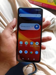 8 /. 128 one hand use hai he charger bi Sath hai original hai back rug