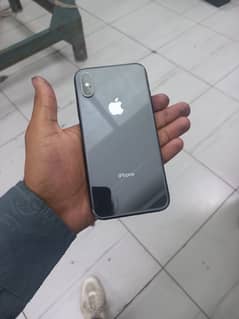 i phone xs all ok demand 42 thousand