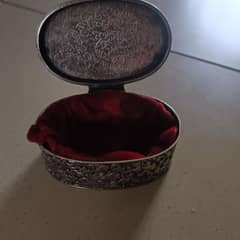 Jewellery box