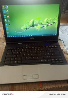Fujitsu LifeBook 4 Ram 9/10 Condition
