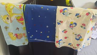 baby cot