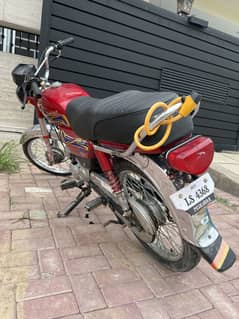 United bike 70cc negotiable price