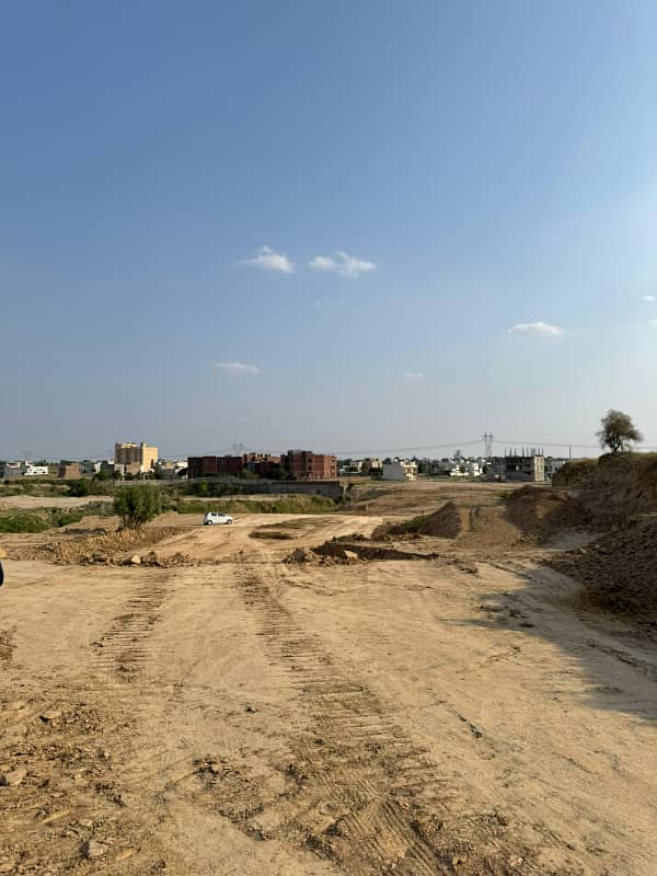 Prime Location plot in E ext for sale 100% Solid 3