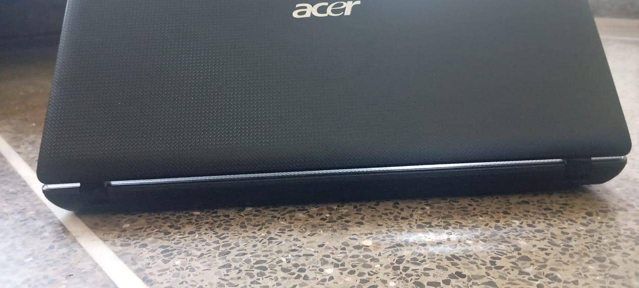 Laptop  core i3 in very good condition 3