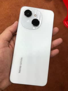 tecno spark go 1  4gb 64gb