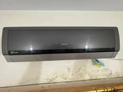 Gree 1 Ton Inverter Split AC