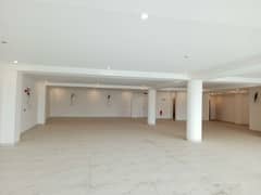 32 MARLA BRAND NEW 2ND FLOOR WITH ELEVATOR EXCELLENT LOCATION