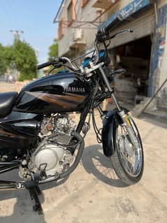 YAMAHA