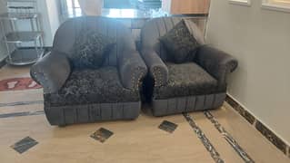 5 seater sofa urgent sale