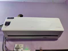Just 1 month used brand new 1 ton orient inverter ac