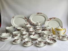 new and beautiful crockery full set