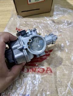 Honda 125 Euro genuine carburettor