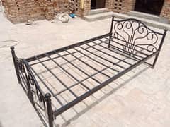 single bed for sale