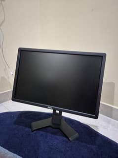 Dell LCD Monitor P2213
