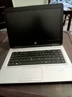 256gb ssd card 8gb ram 14 inch display i5  6th generation battery gen