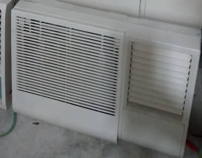 second hand 0.75 pona ton ship ac window AC original condition