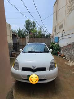 Toyota Vitz 2001