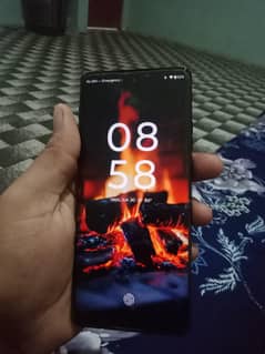 I'm salling Motorola edge 2024 ALL Ok non Pta 2 months sim Chalega
