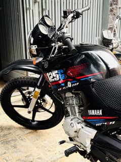 YAMAHA YBR 125G (2022 Model)