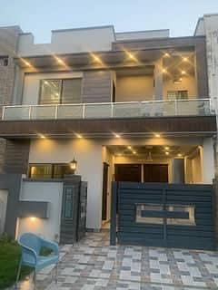 5 Marla Upper Portion For Rent in Wapda Town Lahore