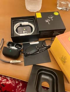 NEW AIR PODS PRO 2