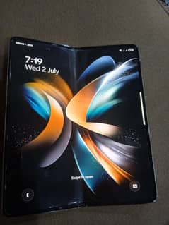 Samsung Galaxy Z fold 4 mobile
