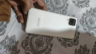 Samsung A12