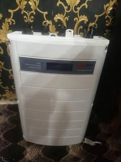 Solar edge inverter 6.5 kva 13 plate supported 1 piece left
