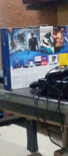 ps4 slim  500gb orignal sealed 2 controller