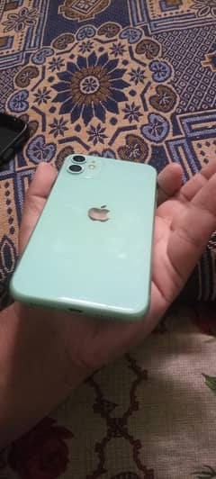 I phone 11 64 GB water pack