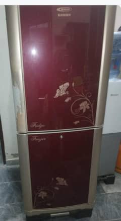 Frige for sale good condition