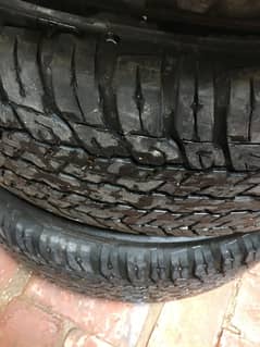 Dunlop 18 inches tyres for cruiser and fortuner