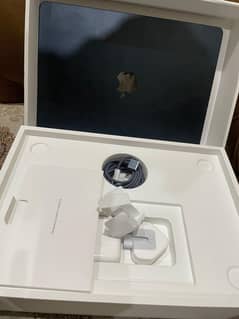 MacBook